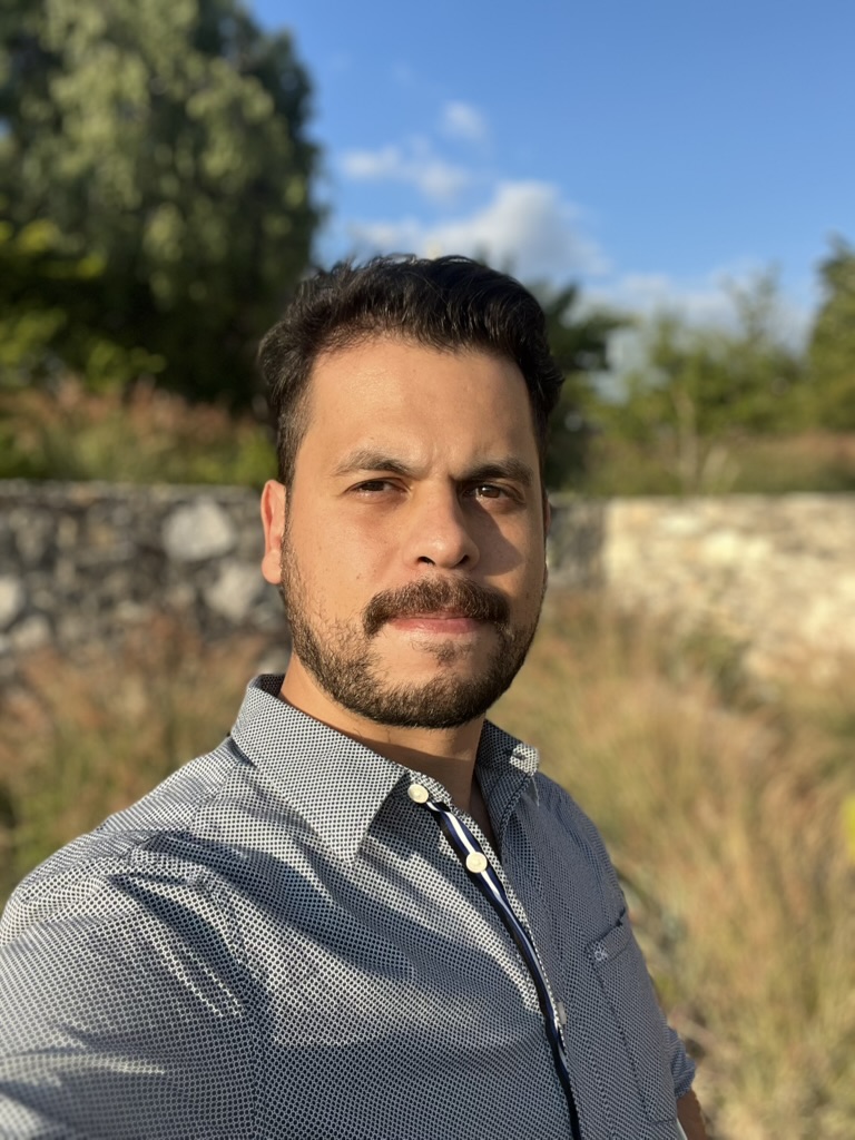 Pavel Salazar-Fernandez